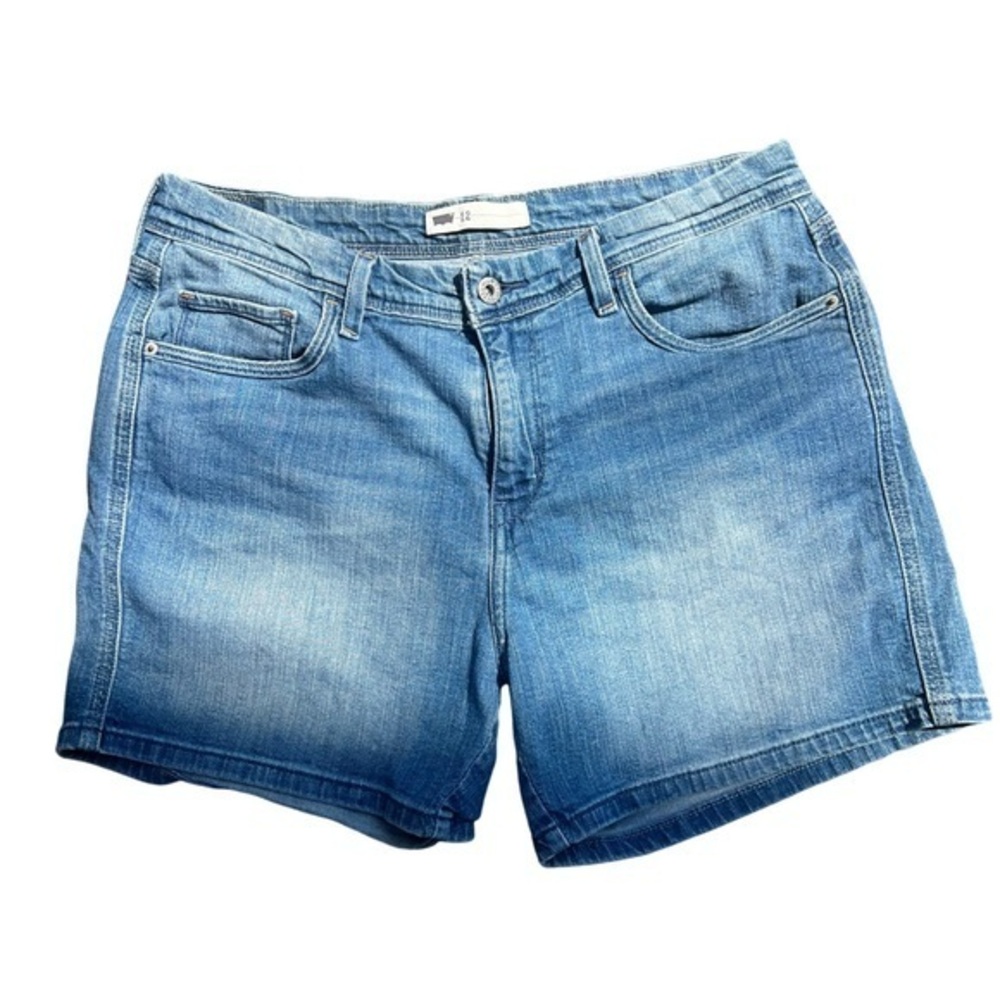 Levi’s Jean shorts